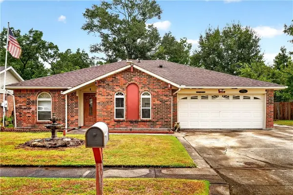 302 Somersset Drive, Slidell, LA 70458
