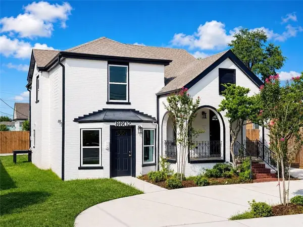 8602 Palm Street, New Orleans, LA 70118