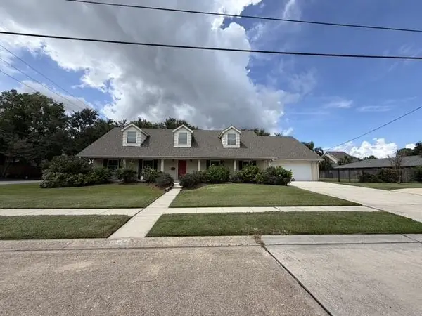 3800 Metairie Court, Metairie, LA 70002