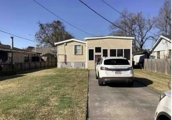 1701 Saux Lane, New Orleans, LA 70114