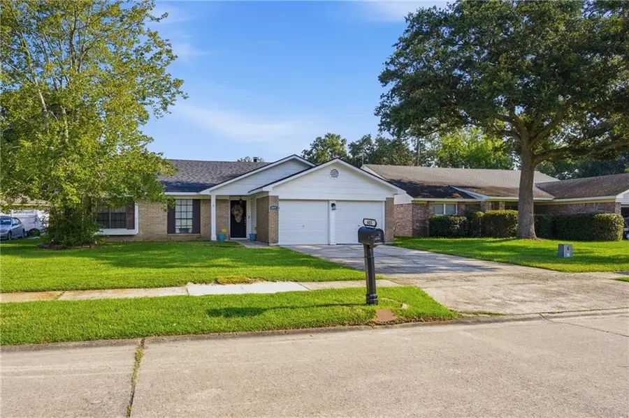 408 W Lake Catahoula Court, Slidell, LA 70461 - #2