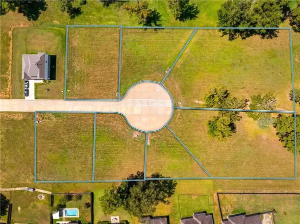 4052 Cedar Bluff Drive, Woodworth, LA 71485