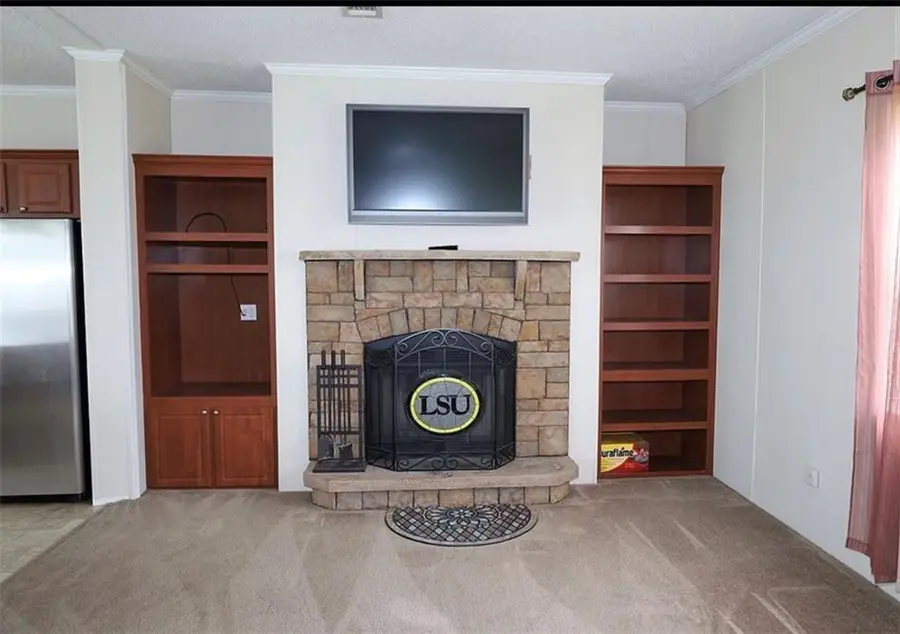 102 S Dennis St, Thibodaux, LA 70301 - #3
