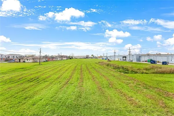 1991 Ames Boulevard, Marrero, LA 70072