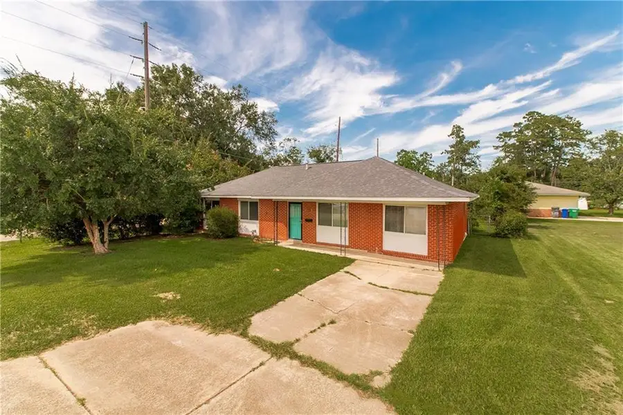1306 W University Avenue, Hammond, LA 70401 - #2