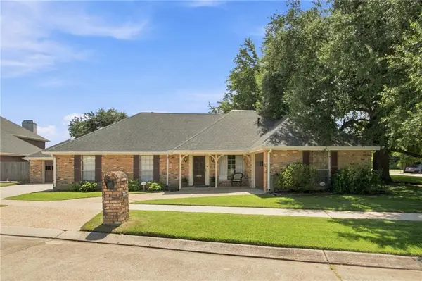 4832 Murphy Drive, Metairie, LA 70006