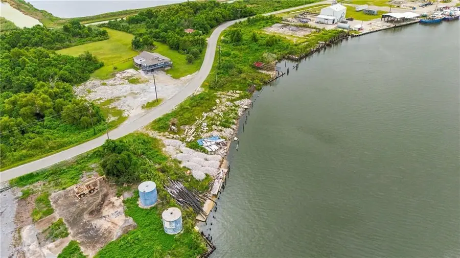 9130 Grand Caillou Road, Dulac, LA 70353 - #3