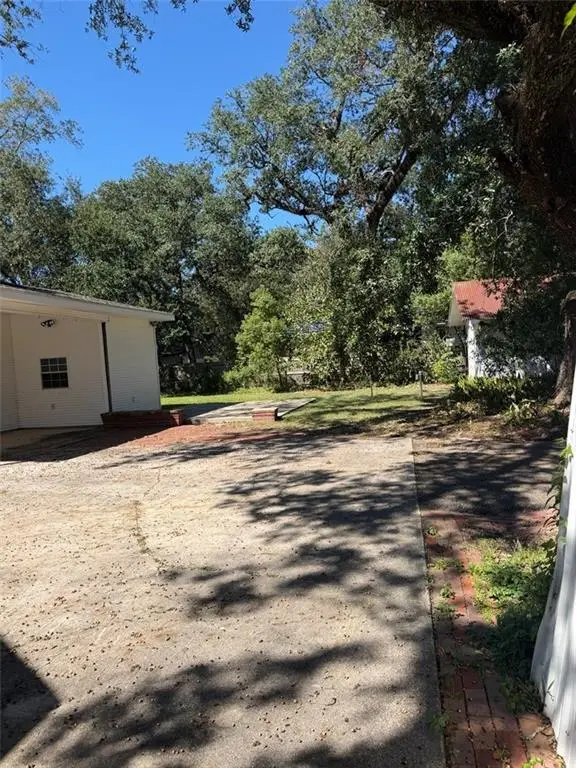 507 E Thomas Street, Hammond, LA 70401 - #3