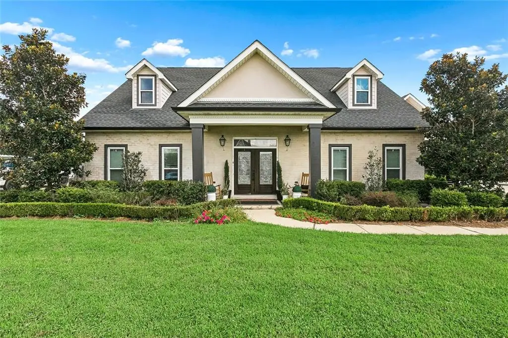 270 Riverbend Drive, Belle Chasse, LA 70037 - #1