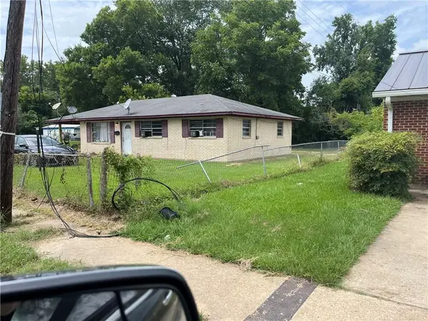 413 Martin Luther King Drive, Marksville, LA 71351