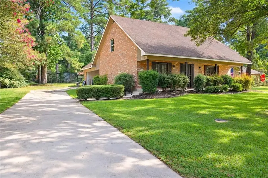 116 Spring Creek Drive, Pineville, LA 71360 - #2
