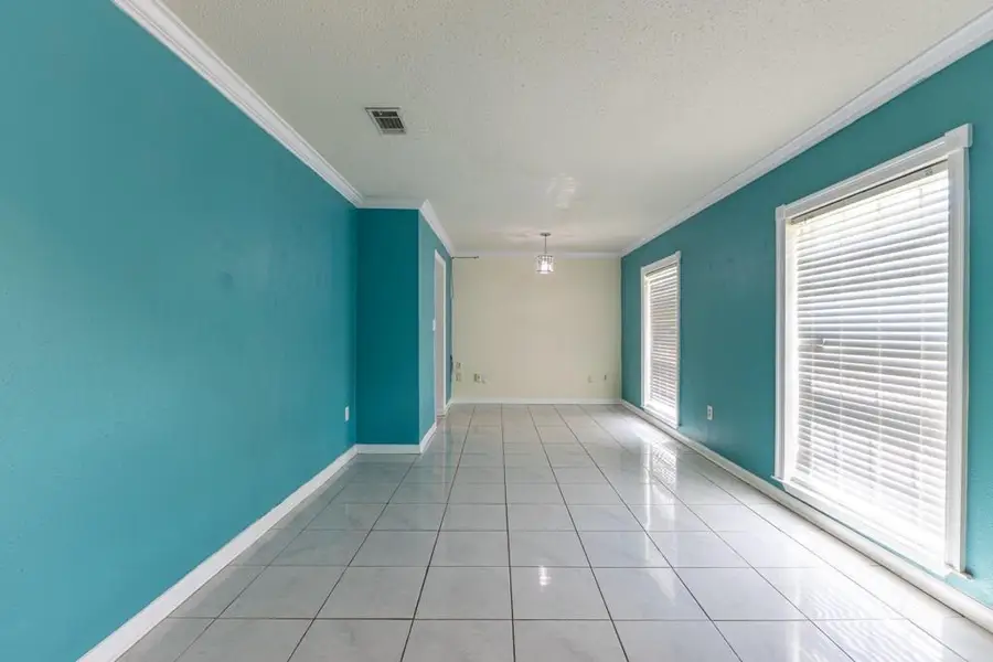 206 S Queens Drive, Slidell, LA 70458 - #3