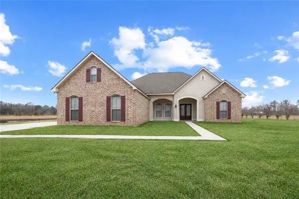 80267 Railroad Avenue, Bush, LA 70431