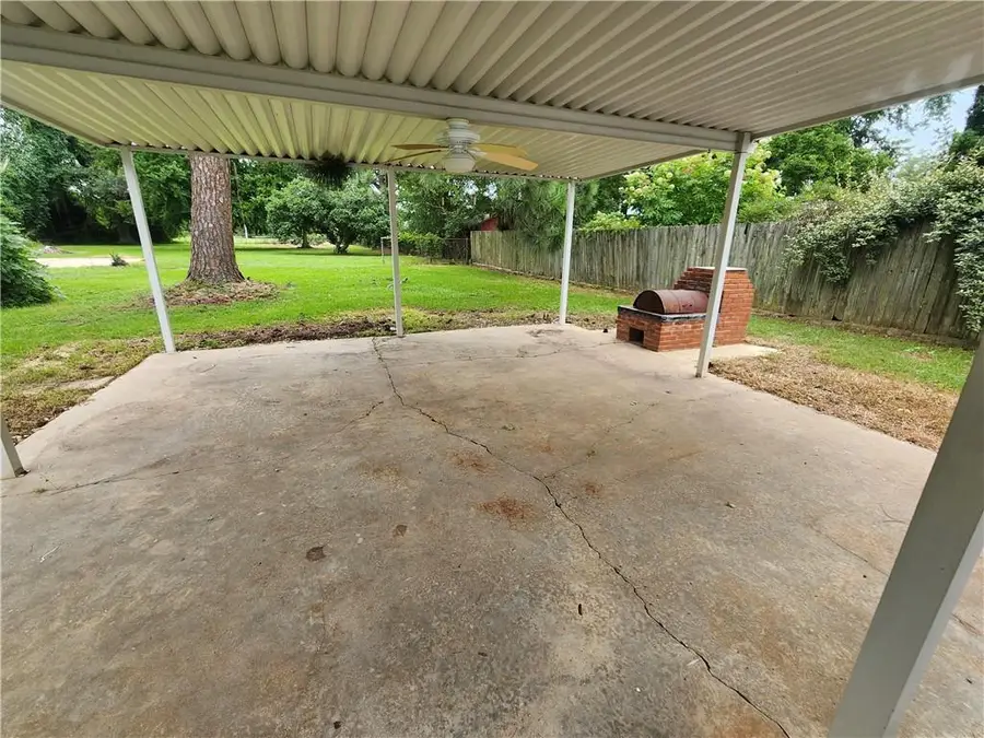 23 Calvert Drive, Alexandria, LA 71303 - #3