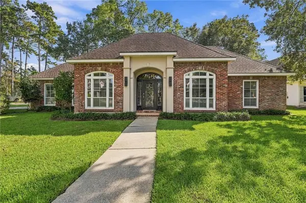 123 Fontainbleau Drive, Mandeville, LA 70471