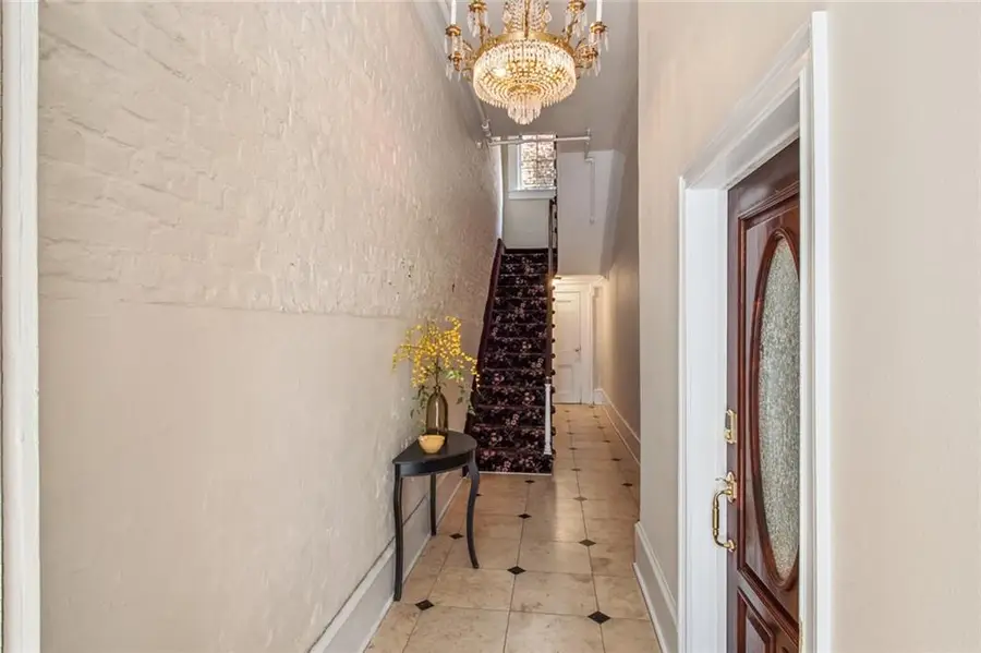 827 Burgundy Street, New Orleans, LA 70116 - #3