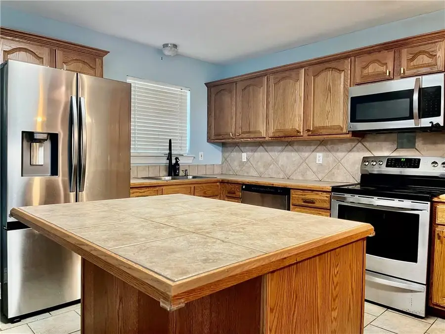 1625 Marseille Drive, La Place, LA 70068 - #2