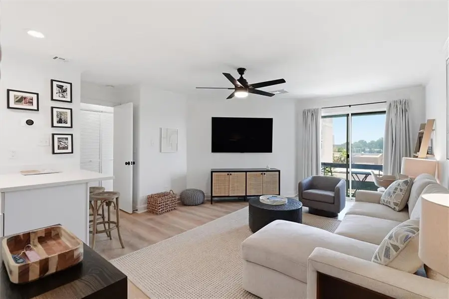 420 Metairie Hammond Highway #231, Metairie, LA 70005 - #3
