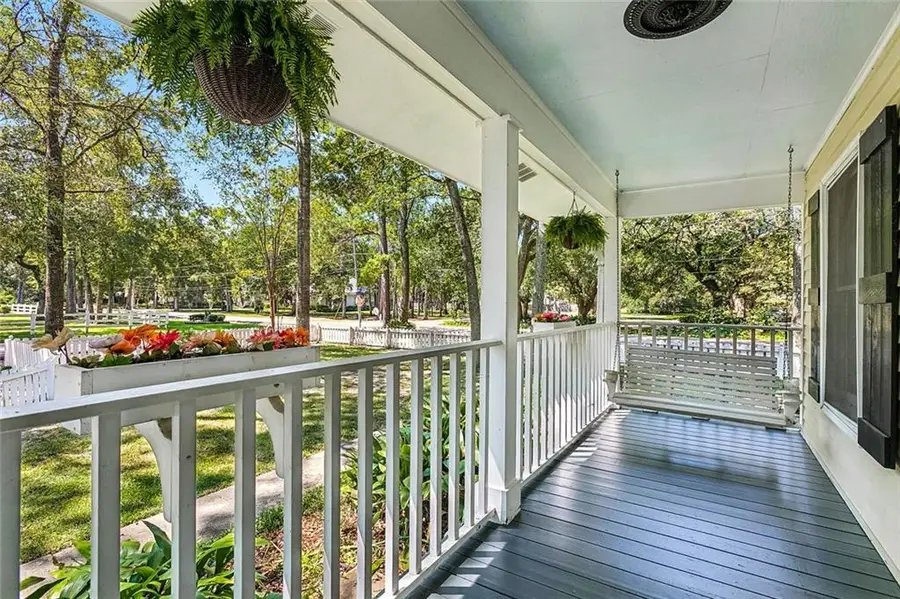 811 Montmartre Street, Mandeville, LA 70448 - #3