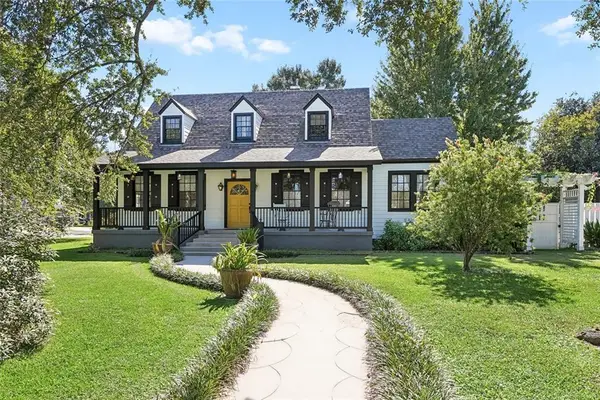 847 Friscoville Avenue, Arabi, LA 70032