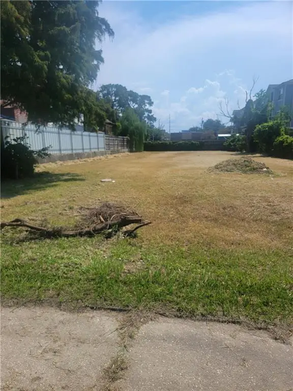 108 Poplar Street, Metairie, LA 70005