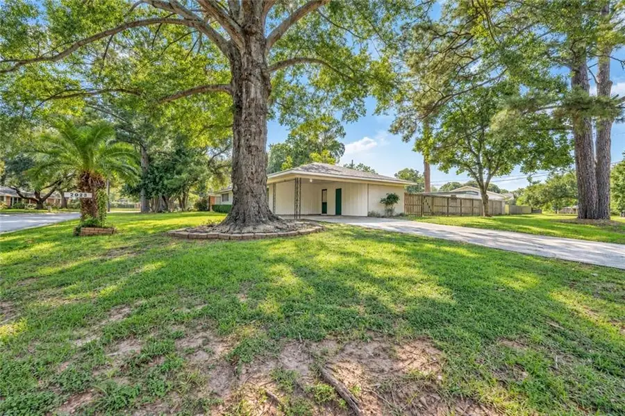 2023 Plantation Drive, Alexandria, LA 71303 - #3