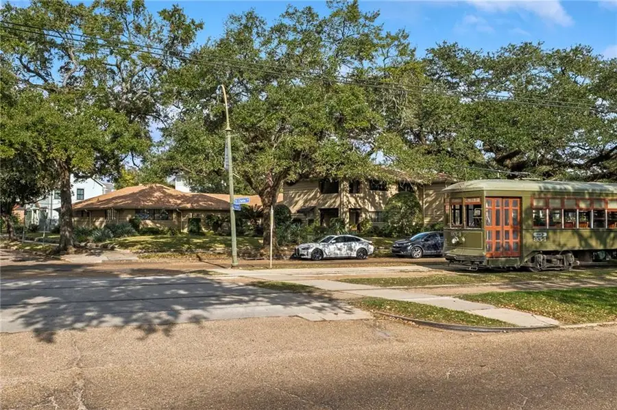 5231 St Charles Avenue, New Orleans, LA 70115 - #2