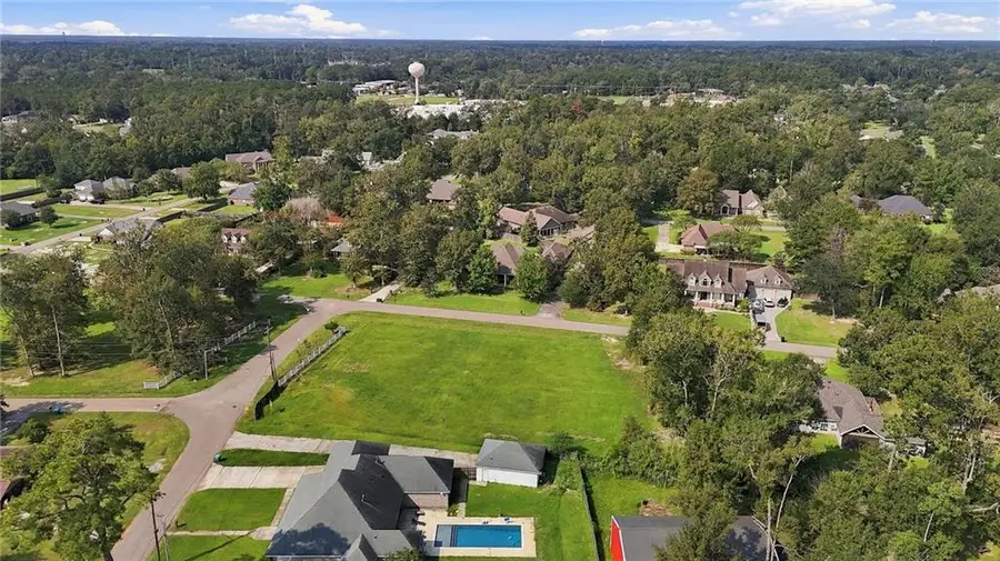 14 Weldon Circle, Ponchatoula, LA 70454 - #3