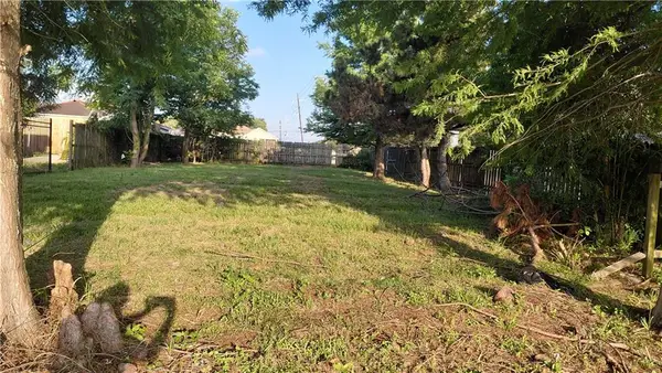 5240 Pasteur Boulevard, New Orleans, LA 70122