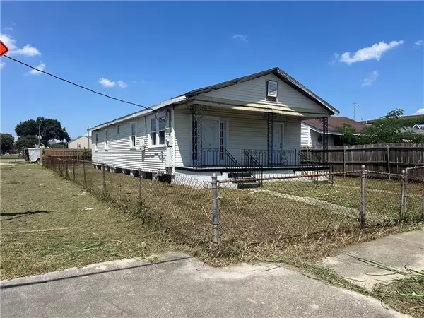 1700 Erie Street, New Orleans, LA 70114