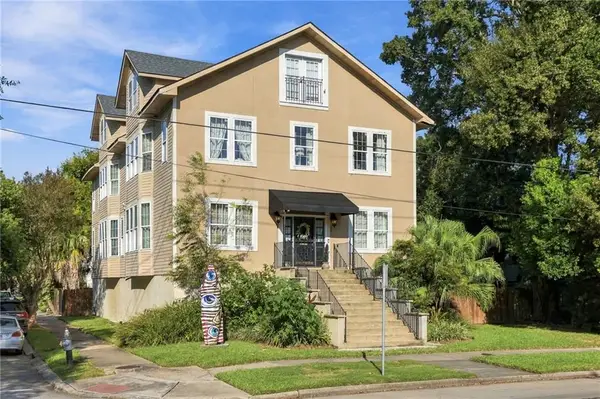 3400 Napoleon Avenue, New Orleans, LA 70125