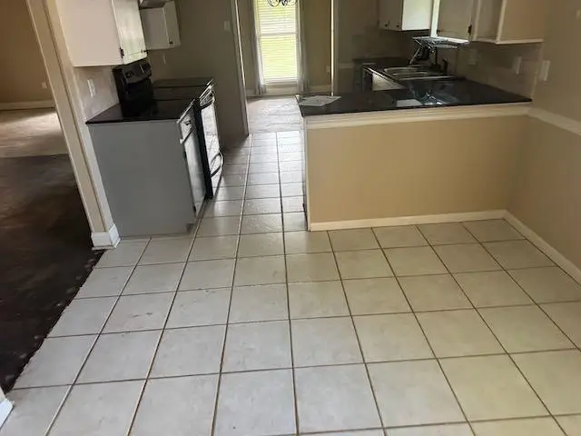 12056 Sullivan Road, Baton Rouge, LA 70818 - #3