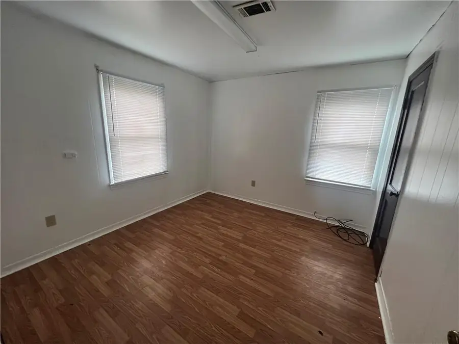 5232 Leo Street, Alexandria, LA 71301 - #3