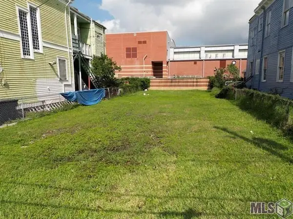 2245 Baronne Street, New Orleans, LA 70113