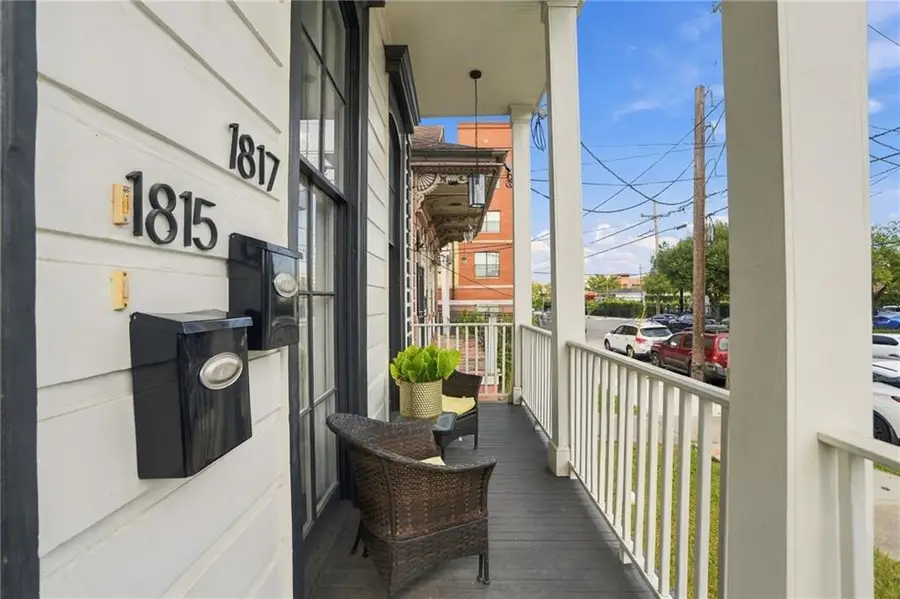 1815 17 Carondelet Street, New Orleans, LA 70130 - #2