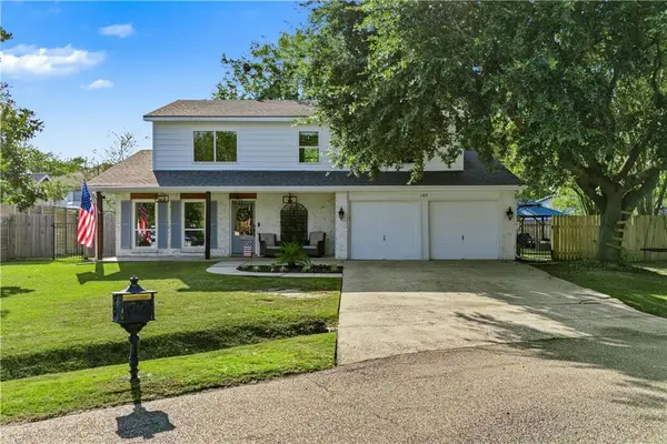 102 St John Circle, Covington, LA 70433