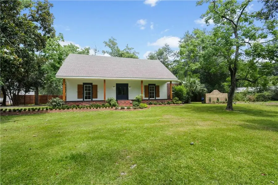 425 Carondelet Street, Mandeville, LA 70448 - #2