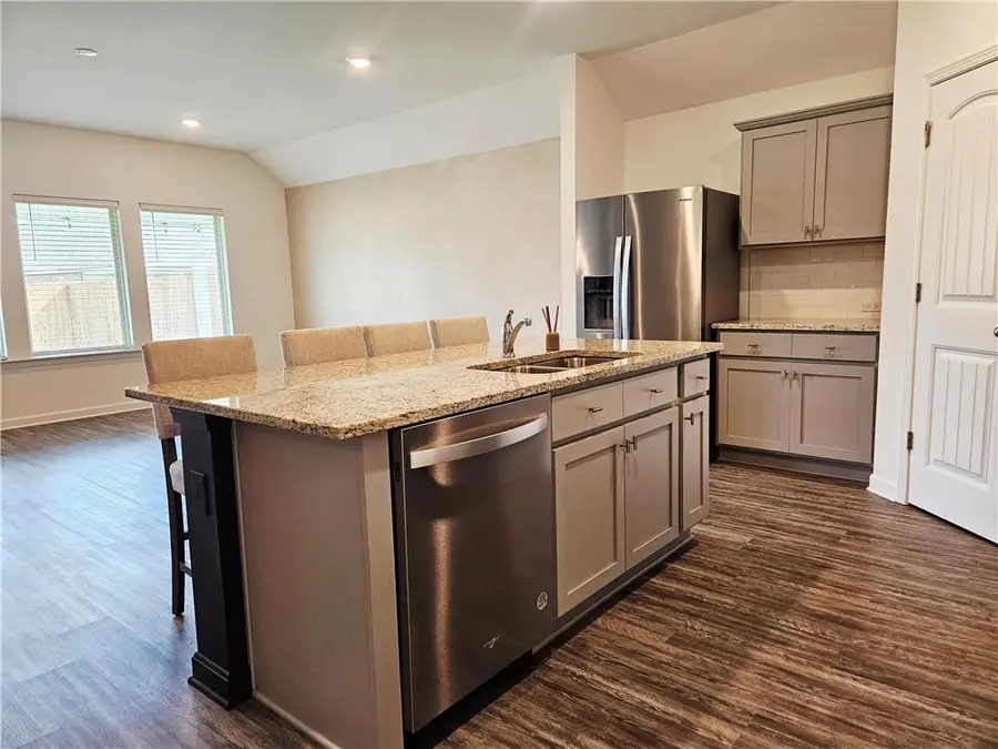 727 Lambot Avenue, Zachary, LA 70791 - #3