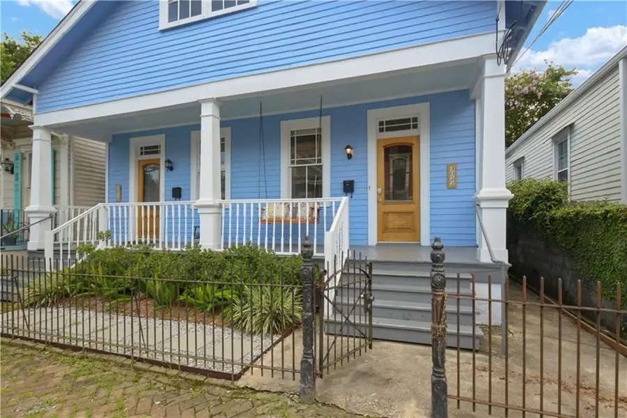 3020 22 Laurel Street, New Orleans, LA 70115 - #2