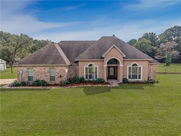27280 Bobs Road, Lacombe, LA 70445