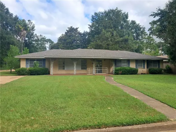 1605 Texas Avenue, Alexandria, LA 71301