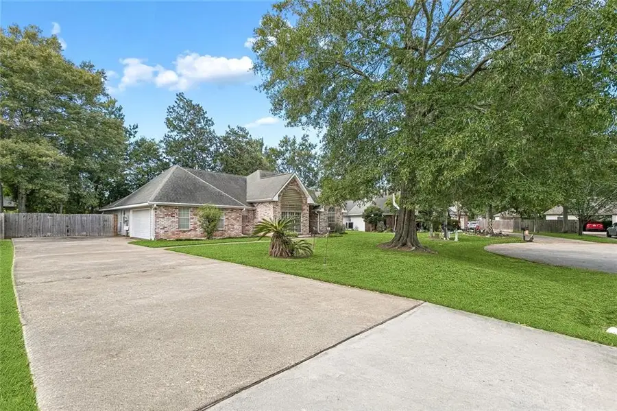 140 Frenchmen Drive, Mandeville, LA 70471 - #2