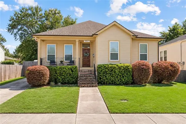 5511 Warrington Drive, New Orleans, LA 70122