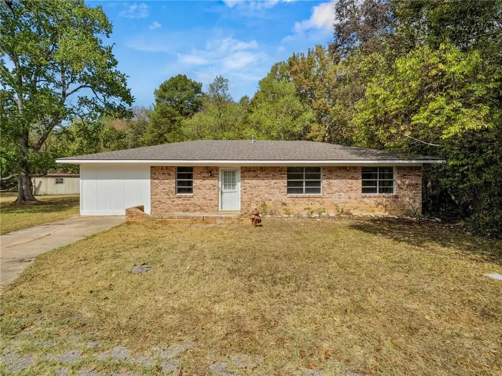 135 Circle Drive, Natchitoches, LA 71457 - #1