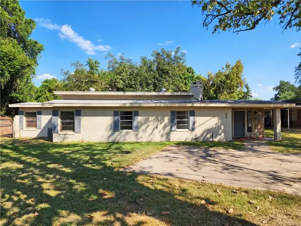 325 Shoreline Drive, Natchitoches, LA 71457