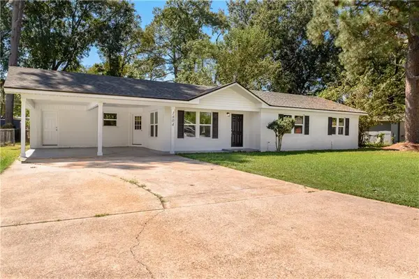 1804 Magnolia Drive, Alexandria, LA 71301