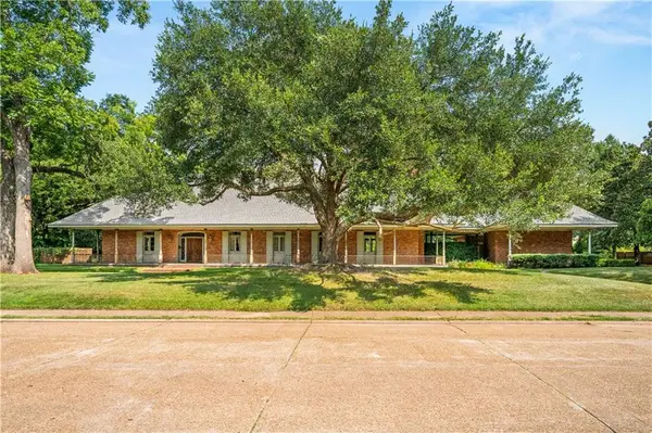 4511 Willowick Boulevard, Alexandria, LA 71303