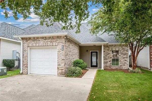 308 Lismore Lane, Covington, LA 70433