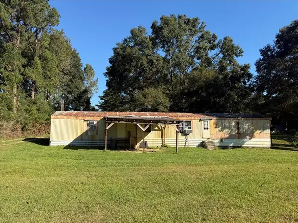 57147 Tung Oil Grove Road, Bogalusa, LA 70427