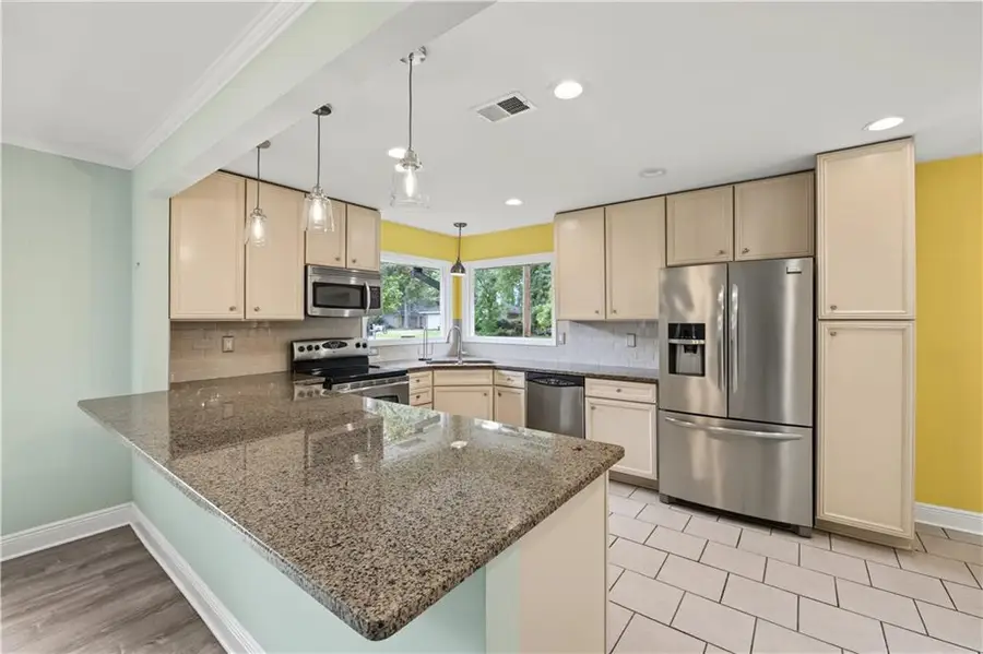 147 Woodside Drive, Mandeville, LA 70448 - #3